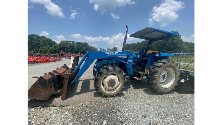 New Holland 3010