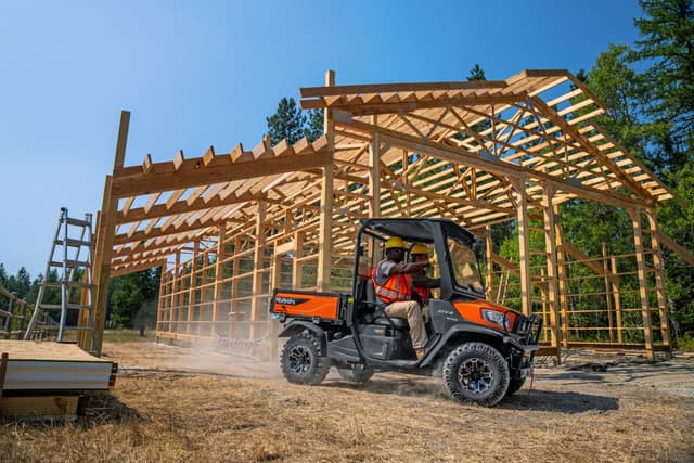 RTVX_WA23_Newport_KUB_101_mw1_srgb Kubota RTV520 vs RTV-X: Which Utility Vehicle Is Right for You?