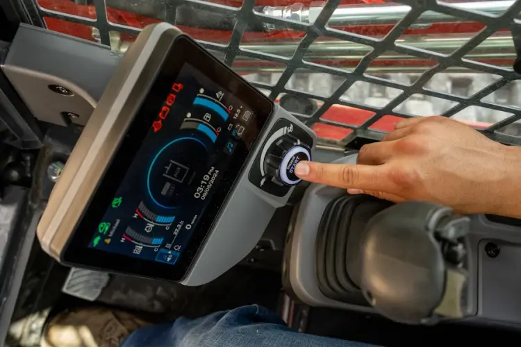 Standard 2-Speed Travel and Selectable One-Way Self-Level Standard 2-Speed Travel and Selectable One-Way Self-Level